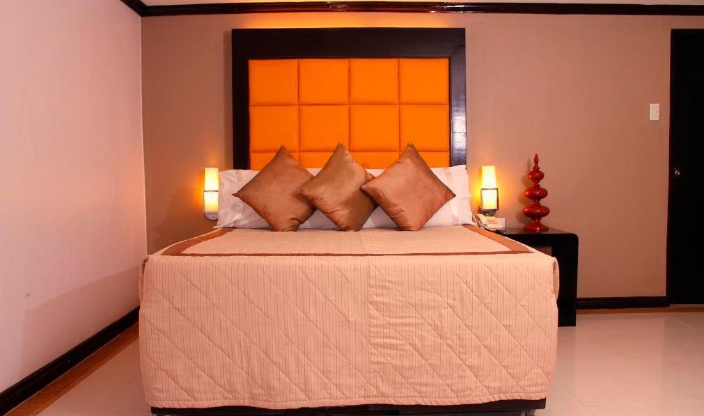 Hotel Conchita Cagayan de Oro Bilik gambar