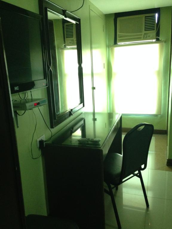 Hotel Conchita Cagayan de Oro Luaran gambar